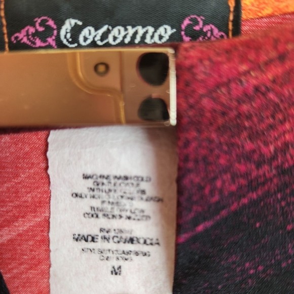 Women's Cocomo Multi Color key hole Pullover Top. Size M. VIBRANT Fall colors - Picture 2 of 3